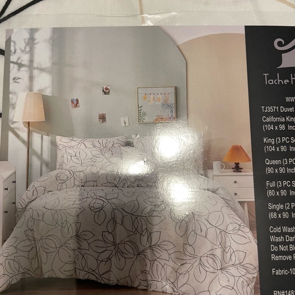 Twin Duvet Cover Set. New in Package. Unopened. - Picture 4 of 5